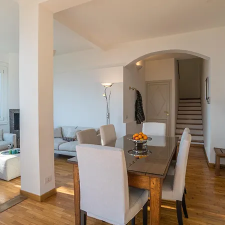 בית נופש Casa Bambu - Splendida Vista E Posto Auto לאליו