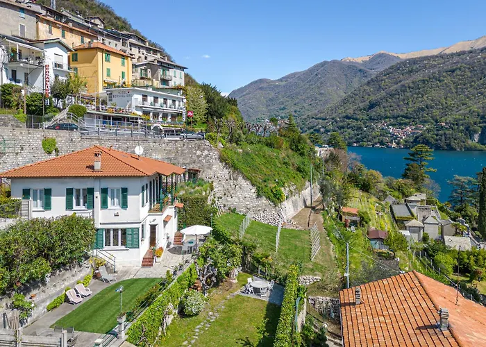 Casa Bambu - Splendida Vista E Posto Auto Laglio